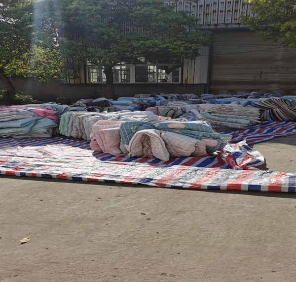 公司完成田家炳中学隔离点项目物资接纳事情