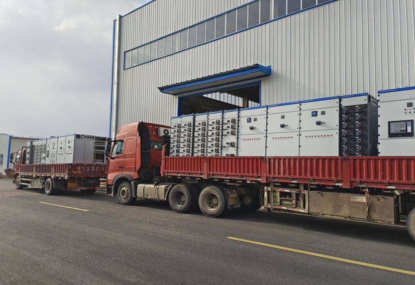 电控装备厂完成金泰化工项目配电柜交付