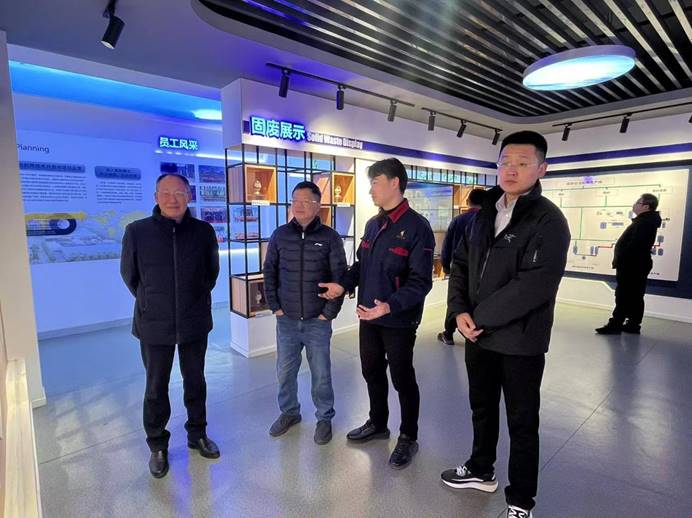 紫金环？？？？？？？萍加邢薰镜浇ú墓究疾旖涣