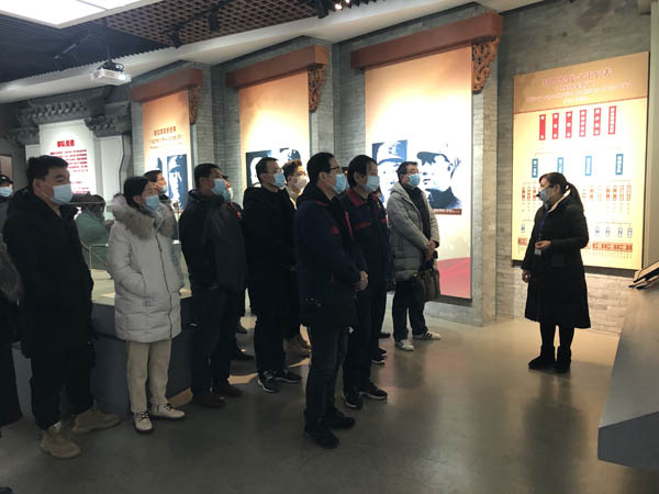 建材公司党支部开展“红色教育之旅”运动