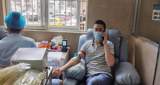 公司完成集团公司应急献血使命