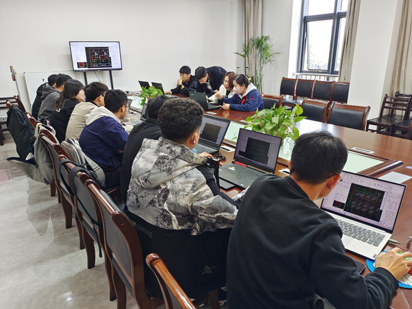 第一修建工程事业部开展导师带徒培训