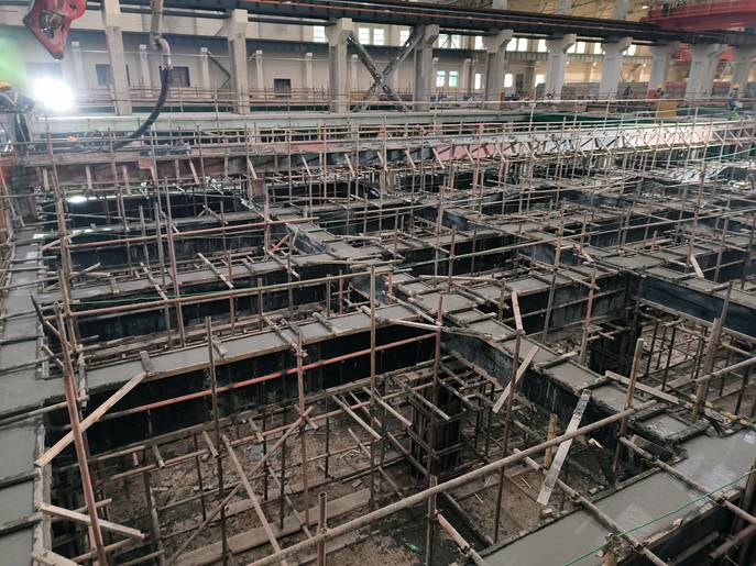 内蒙古赤峰项目顺遂完成电解槽支架浇筑